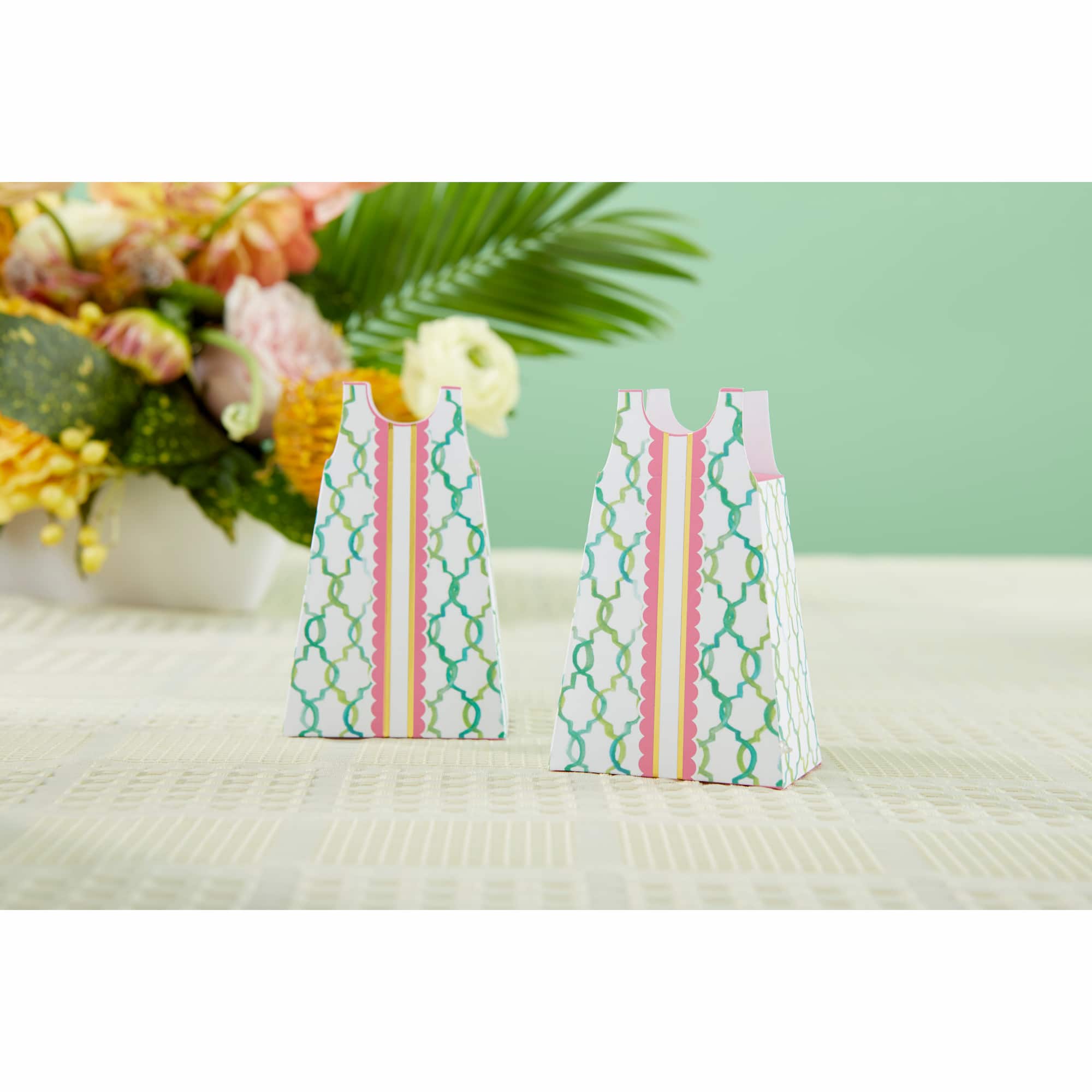 Kate Aspen® Sundress Favor Box, 24 Count